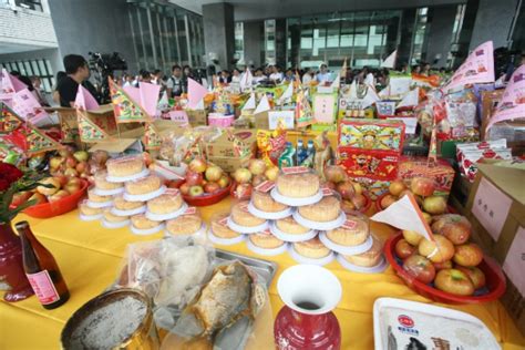 供品擺放|普渡拜拜必知：禁忌食材、祭典供品、正確擺放技巧解。